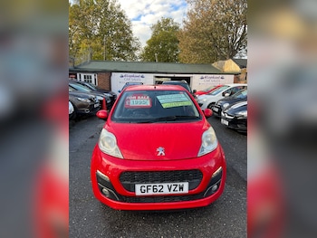 Used Peugeot 107 2013 for sale - 76316869: Photo 2