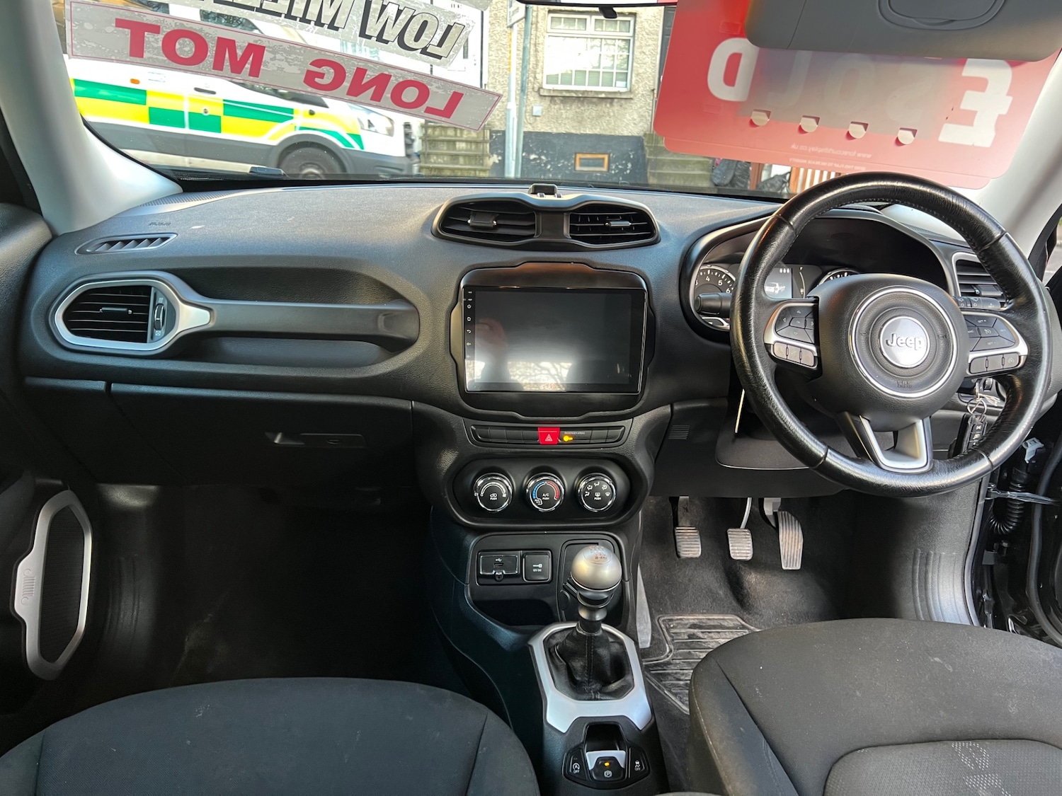 Used Jeep Renegade 2015 for sale - 77921490: Photo 11