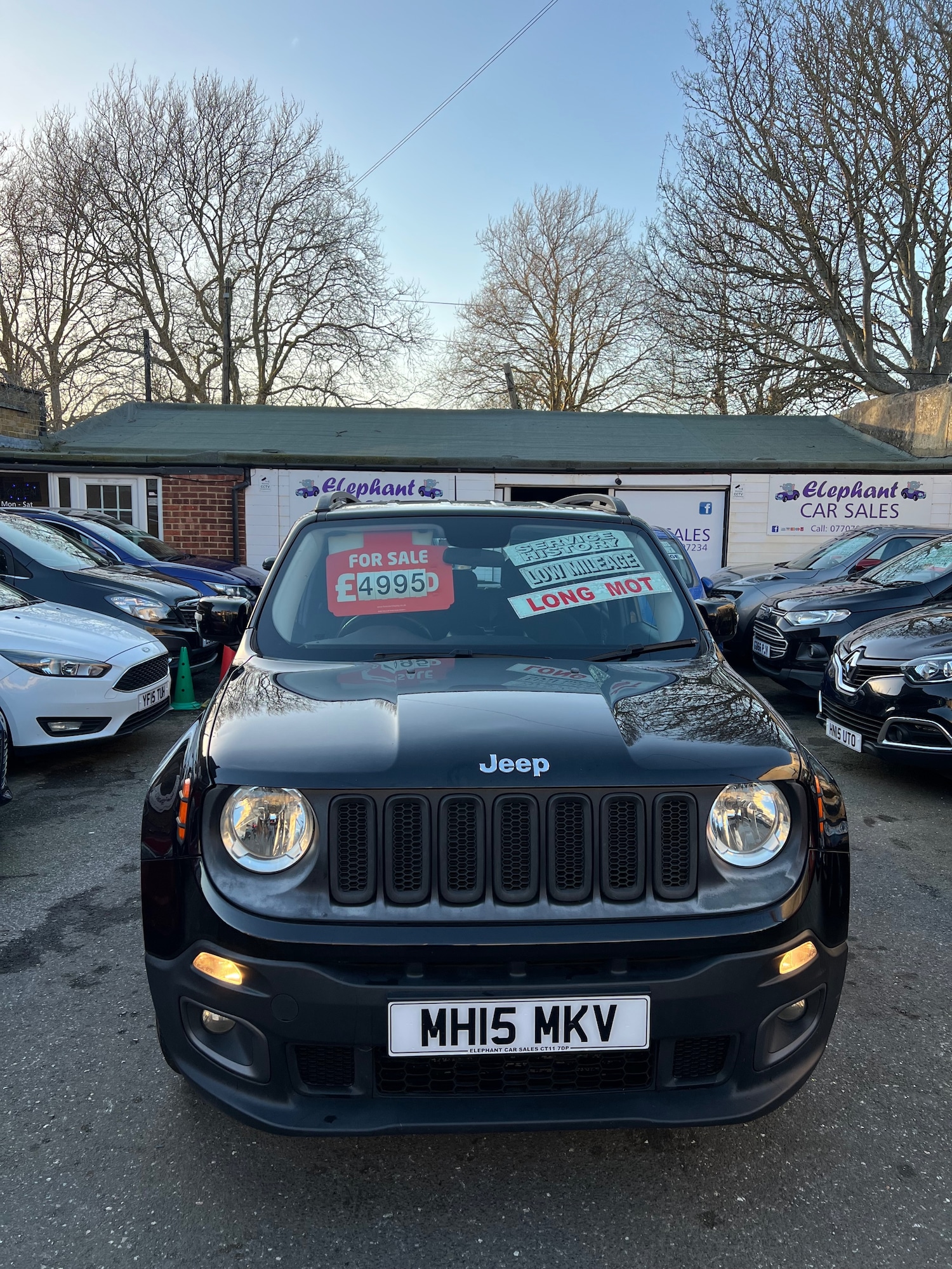 Used Jeep Renegade 2015 for sale - 77921490: Photo 2