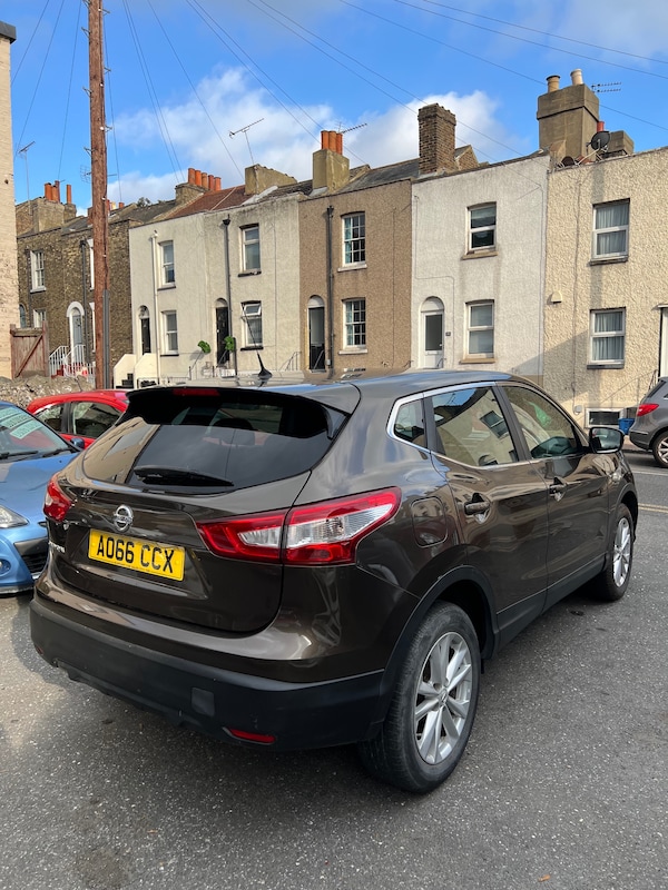 Used Nissan Qashqai 2016 for sale - 76030872: Photo 4