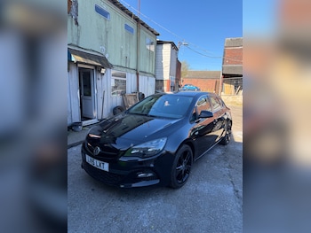 Vauxhall Astra feature image