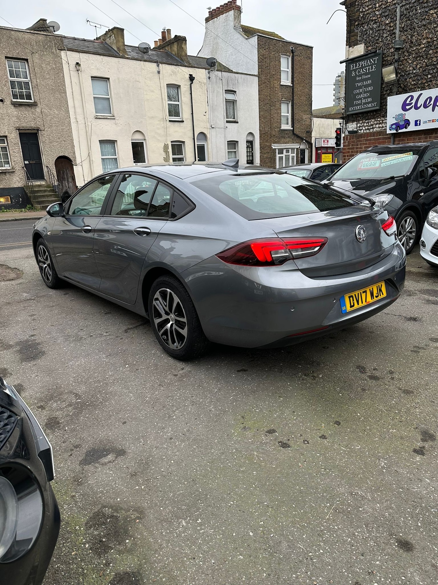 Vehicle 6