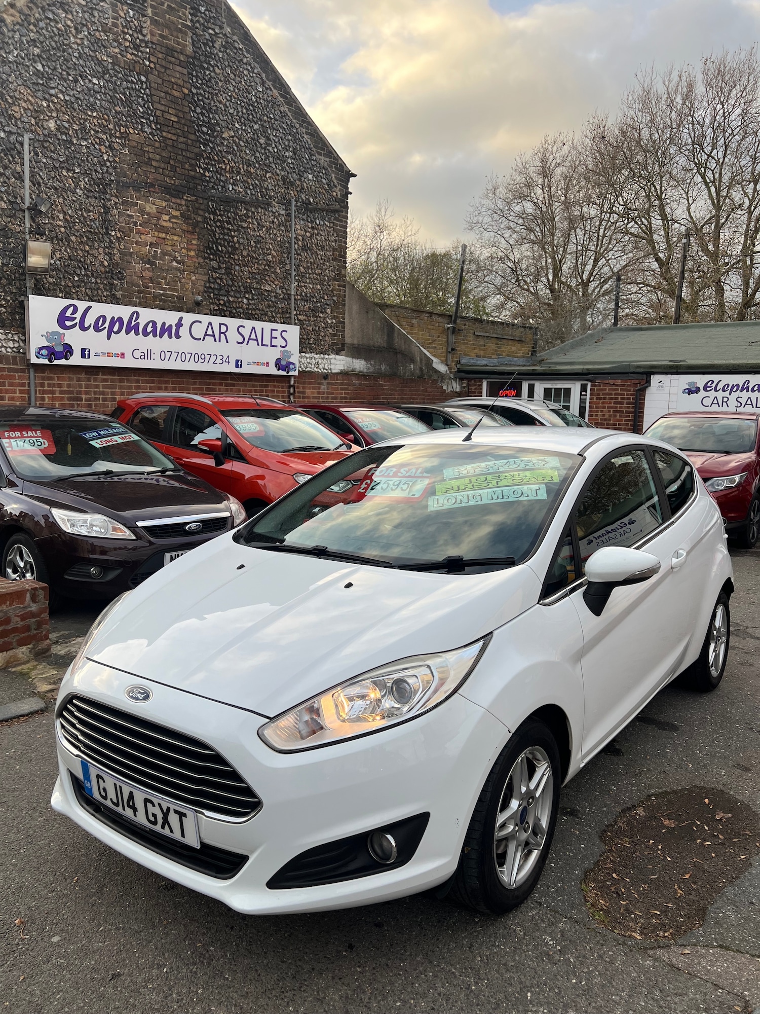 Used Ford Fiesta 2014 for sale - 76631228: Photo 1