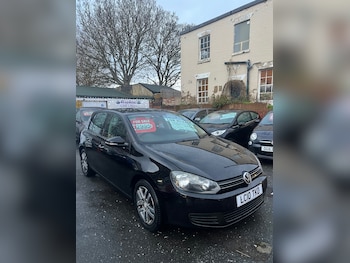 Used Volkswagen Golf 2010 for sale - 77069921: Photo