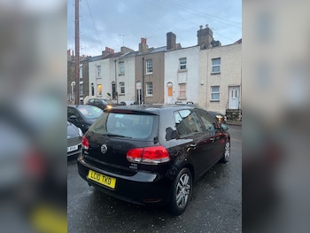 Used Volkswagen Golf 2010 for sale - 77069921: Photo