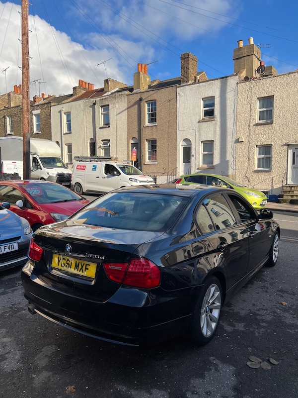 Used BMW 3 Series 2011 for sale - 76269563: Photo 4