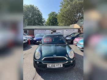Used MINI Hatch 2006 for sale - 75605310: Photo