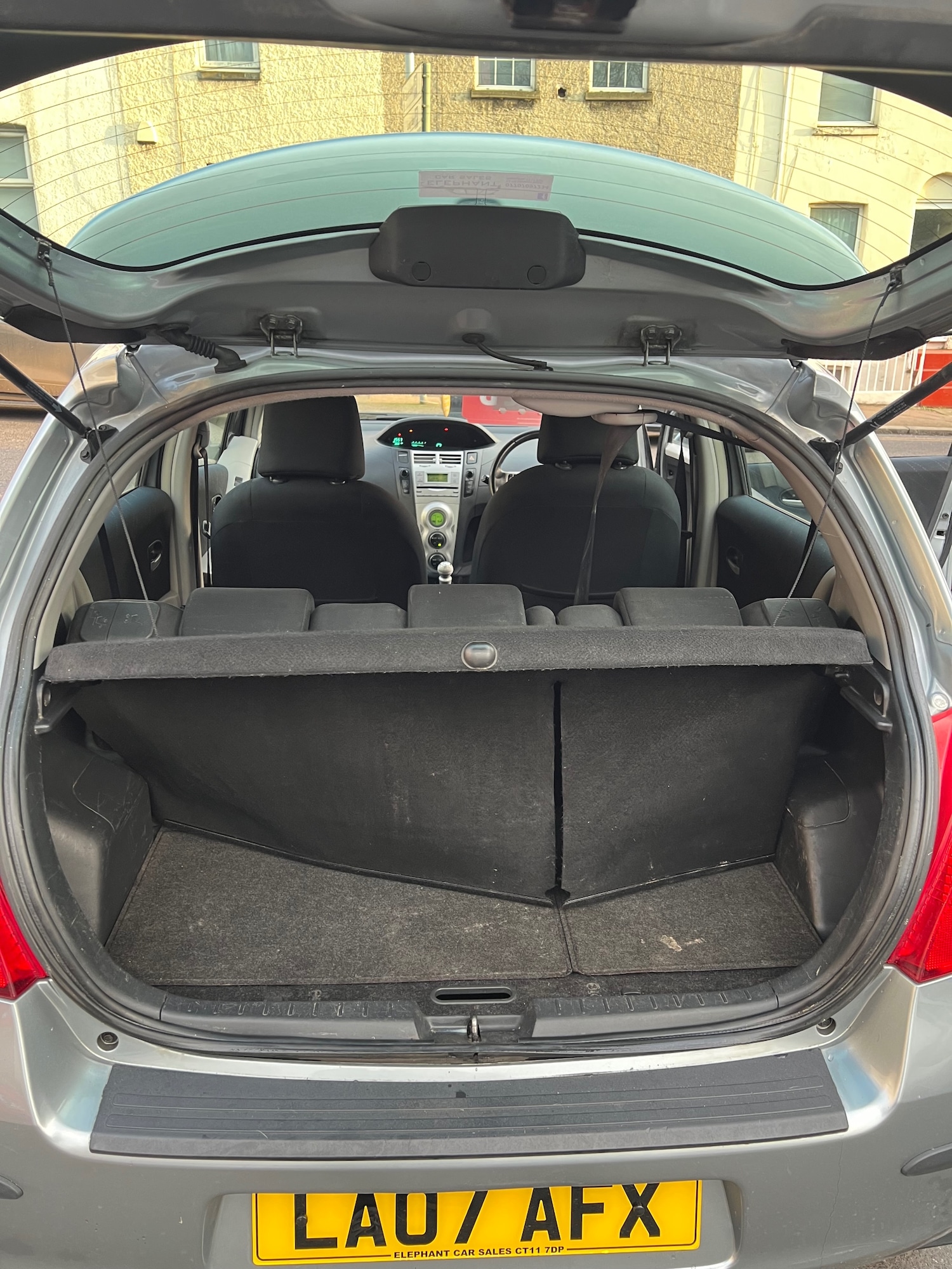 Used Toyota Yaris 2007 for sale - 76960436: Photo 12