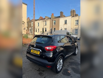 Used Renault Captur 2015 for sale - 77730937: Photo