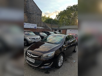 Used Vauxhall Astra 2013 for sale - 79328309: Photo