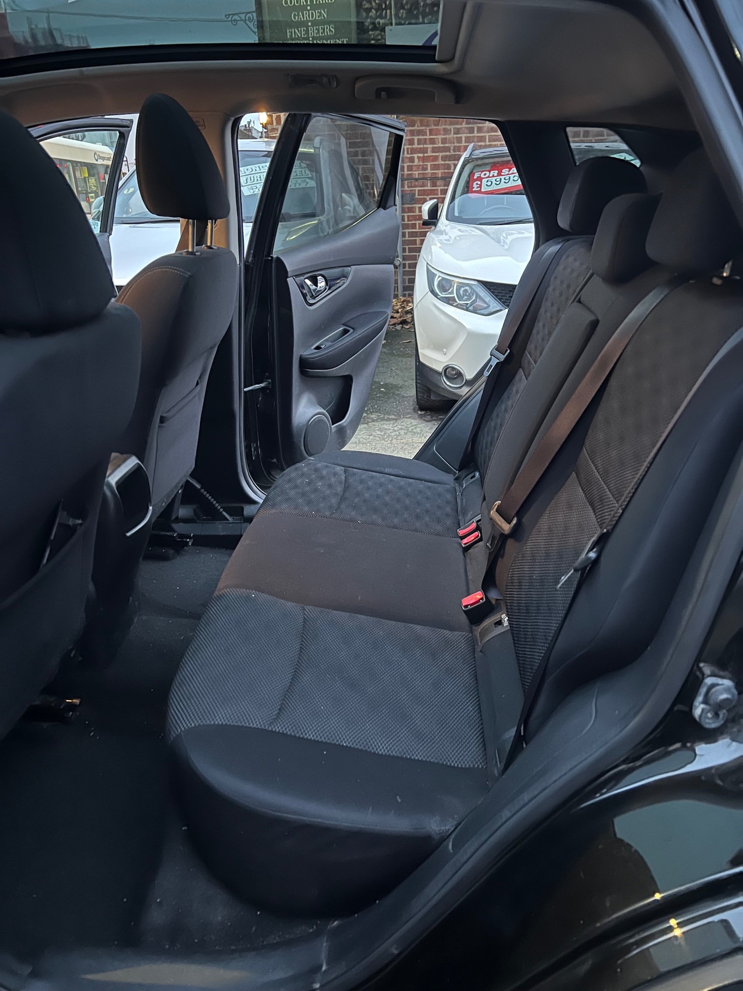 Used Nissan Qashqai 2014 for sale - 77015207: Photo 10