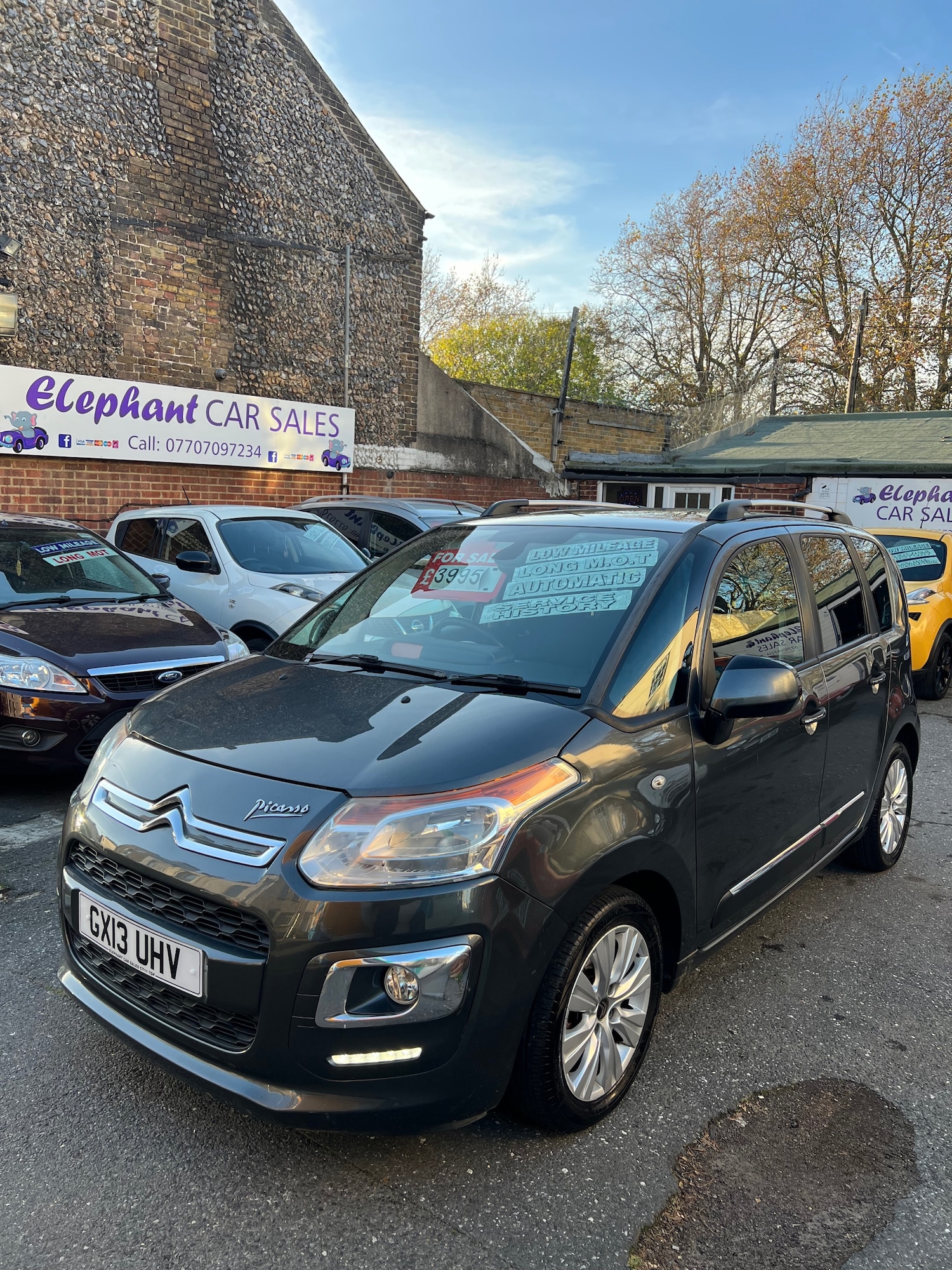 Used Citroen C3 Picasso 2013 for sale - 76544401: Photo 1