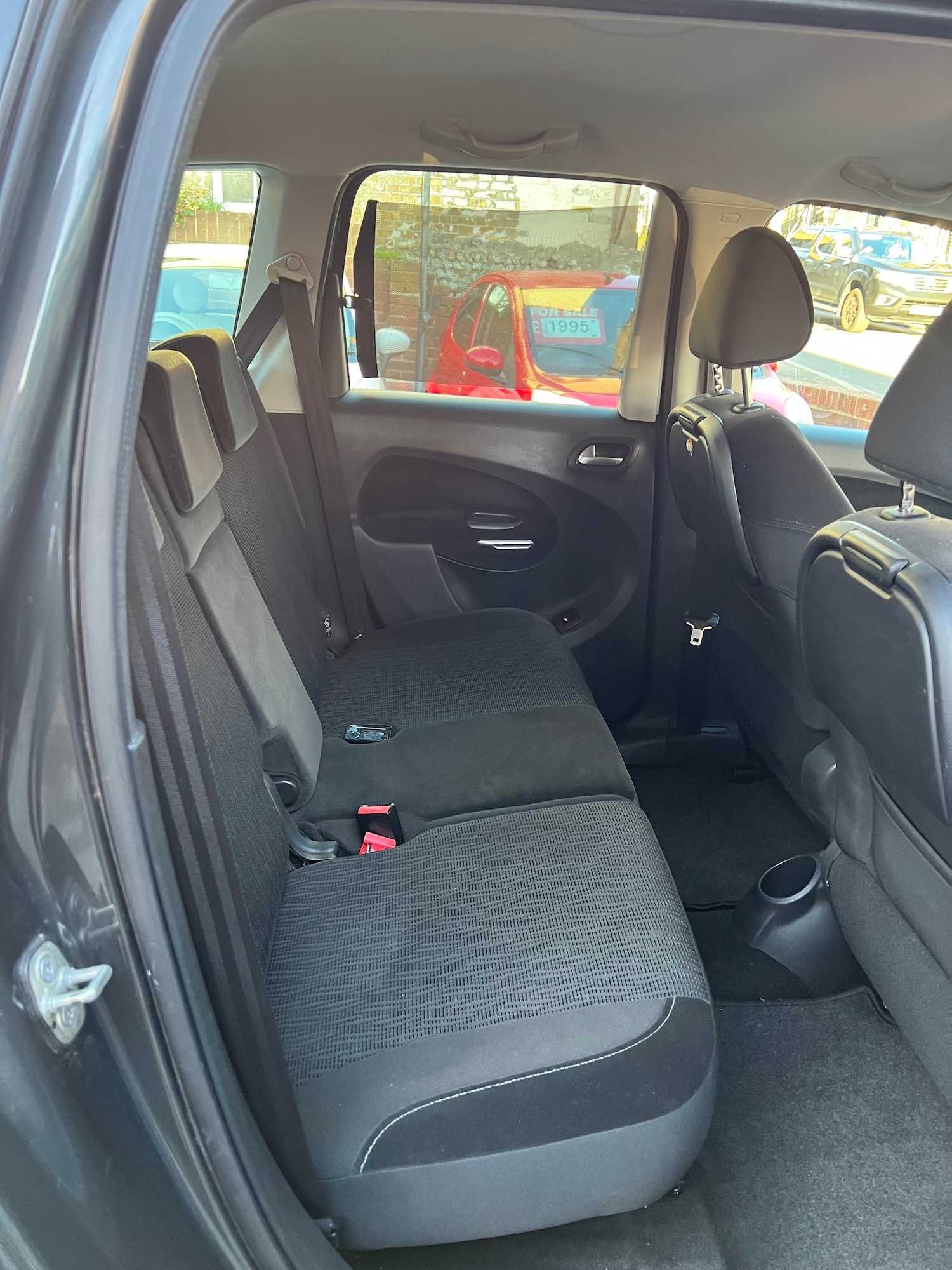 Used Citroen C3 Picasso 2013 for sale - 76544401: Photo 8