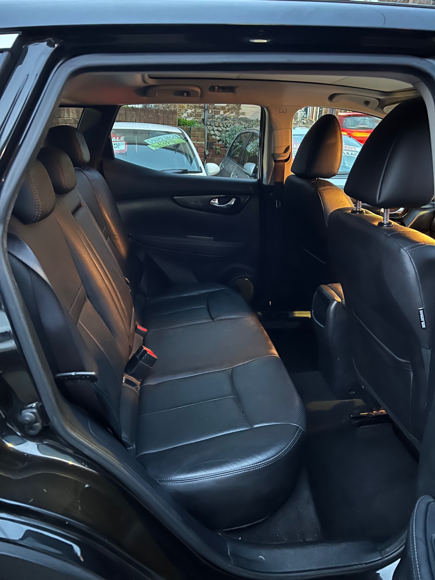 Used Nissan Qashqai 2016 for sale - 76971133: Photo 8