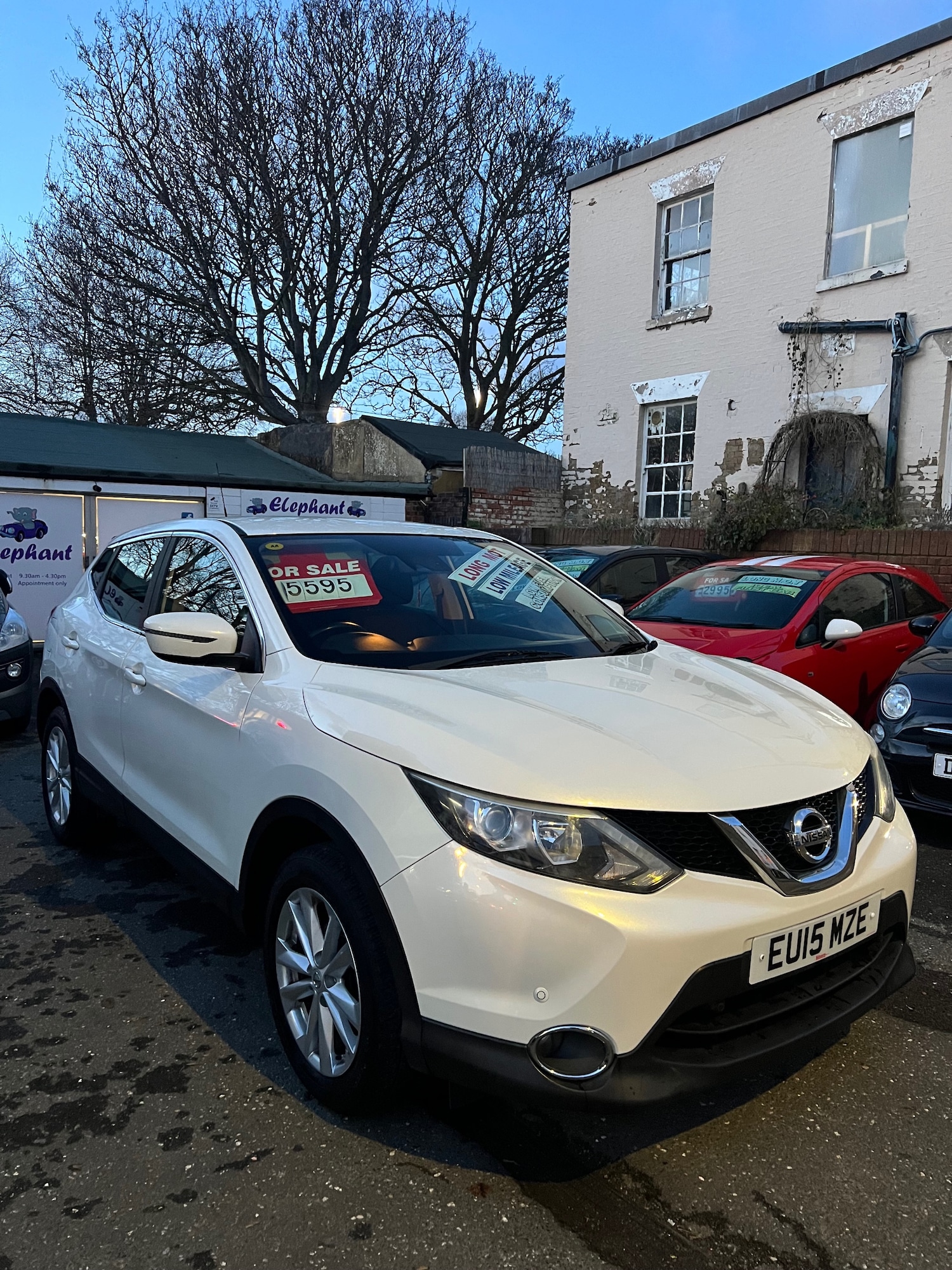 Used Nissan Qashqai 2015 for sale - 77160809: Photo 3