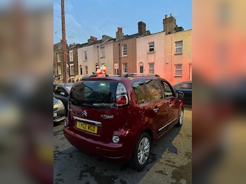 Used Citroen C3 Picasso 2012 for sale - 76940511: Photo