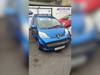 Peugeot - 107
