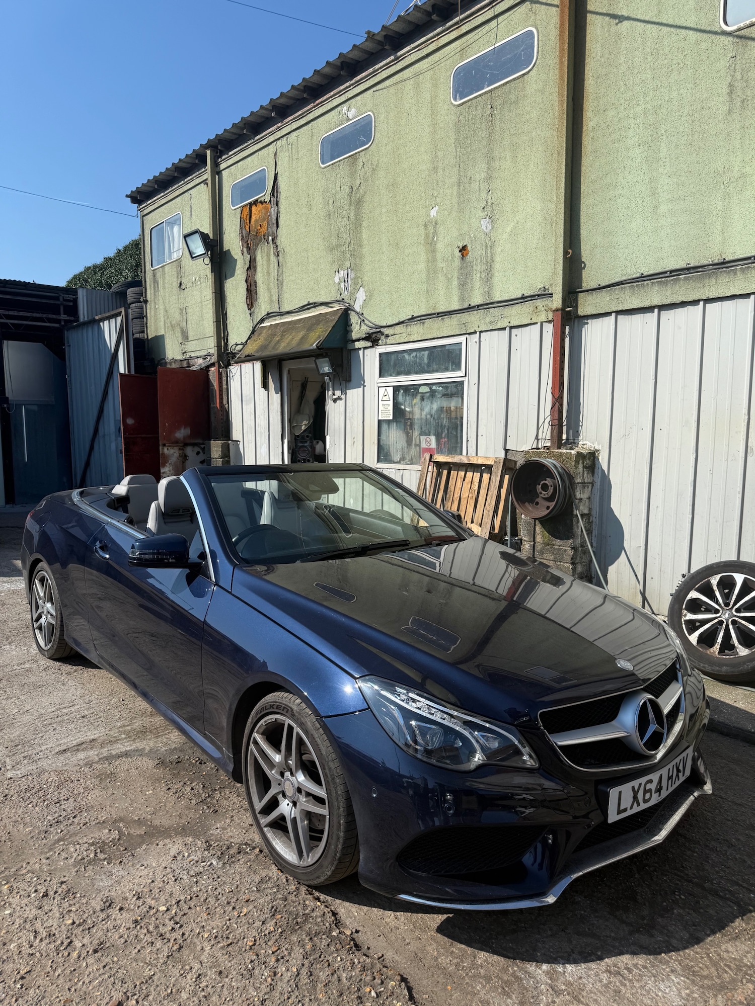 Used Mercedes-Benz E Class 2014 for sale - 77970775: Photo 1