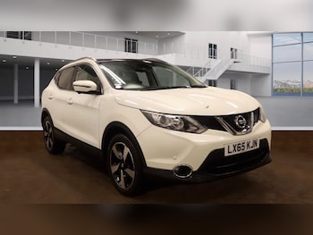 Used Nissan Qashqai 2015 for sale - 76847730: Photo
