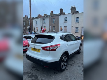 Used Nissan Qashqai 2015 for sale - 76847730: Photo