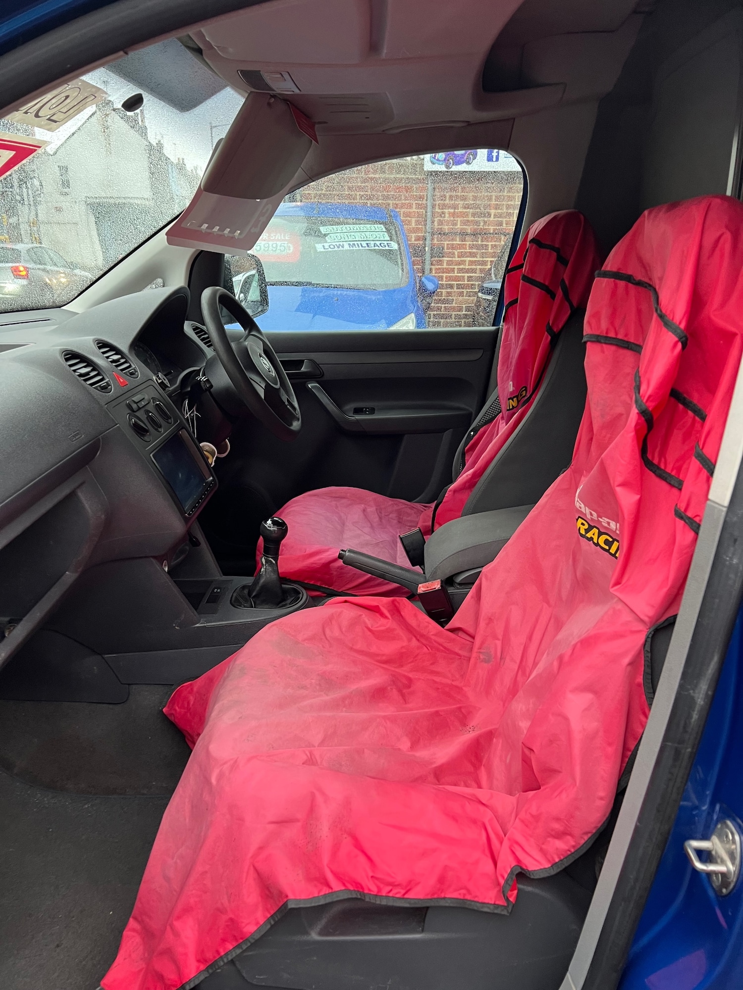 Used Volkswagen Caddy Maxi 2010 for sale - 78043190: Photo 9