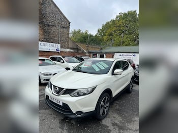 Used Nissan Qashqai 2015 for sale - 79761758: Photo