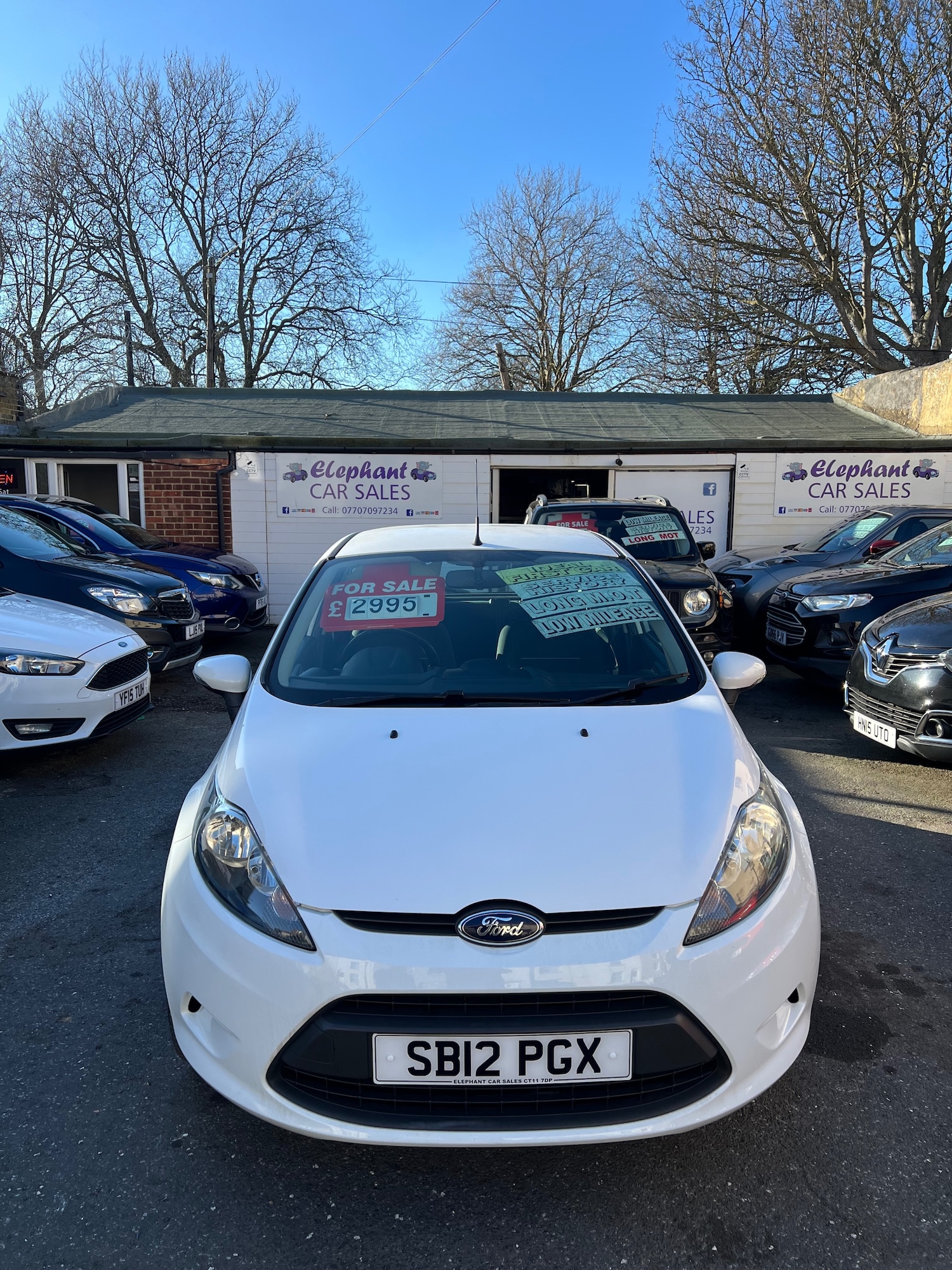 Used Ford Fiesta 2012 for sale - 77977311: Photo 2