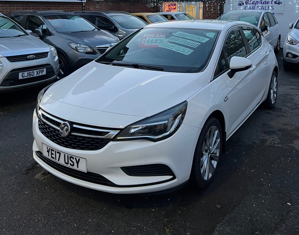 Used Vauxhall Astra 2017 for sale - 76794836: Photo 1