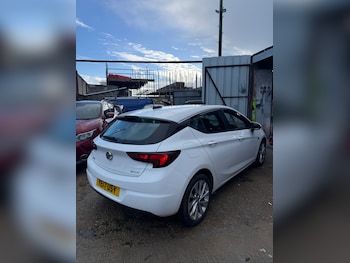 Vauxhall Astra feature image