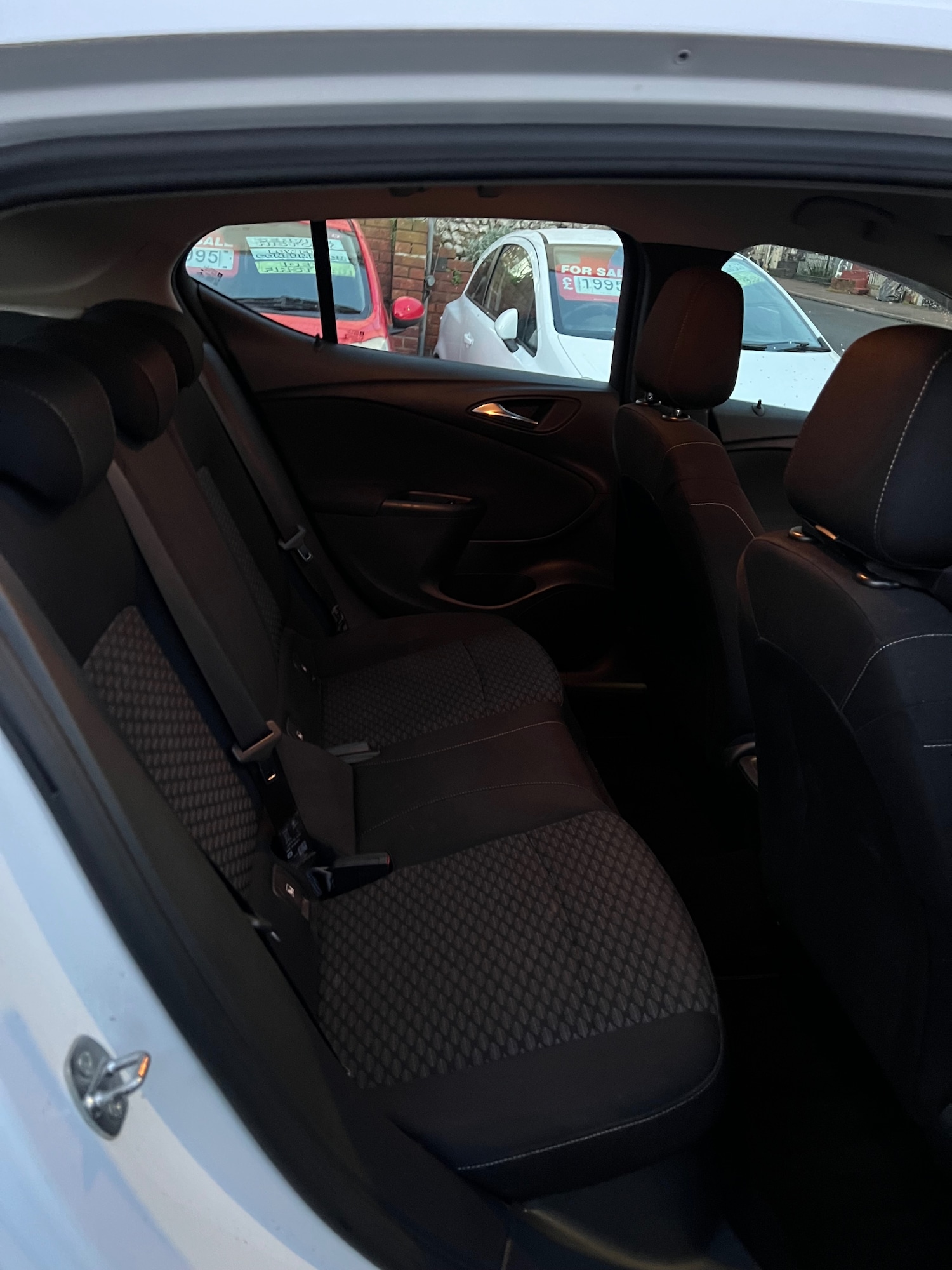 Used Vauxhall Astra 2017 for sale - 76794836: Photo 8