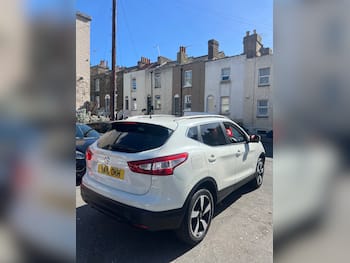 Used Nissan Qashqai 2015 for sale - 79719538: Photo