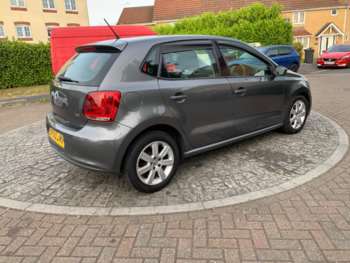 Used Volkswagen Polo 2010 for sale - 74787970: Photo