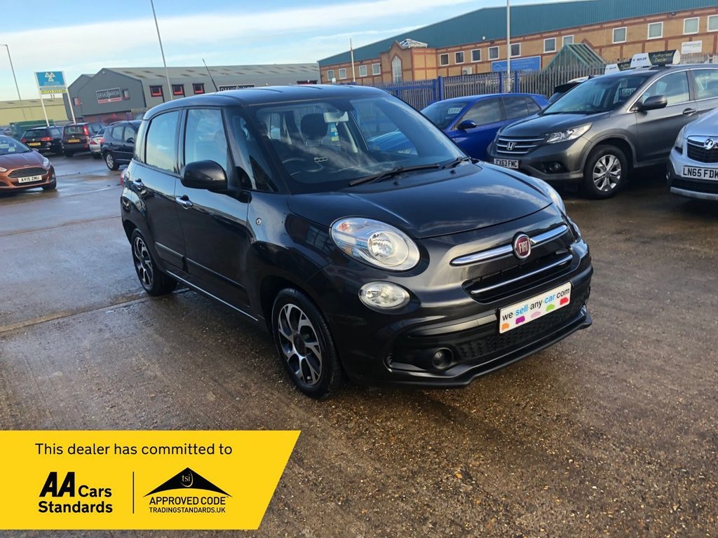 Used Fiat 500L 2018 for sale - 76868002: Photo 1
