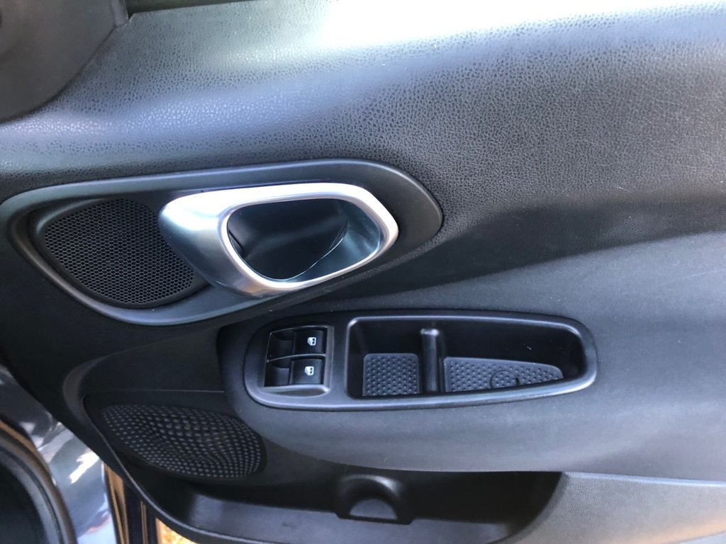 Used Fiat 500L 2018 for sale - 76868002: Photo 11