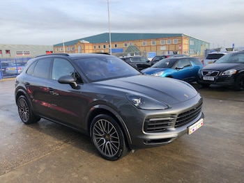 Used Porsche Cayenne 2021 for sale - 78262128: Photo