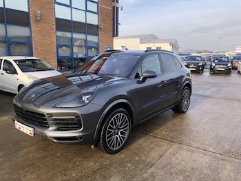 Used Porsche Cayenne 2021 for sale - 78262128: Photo