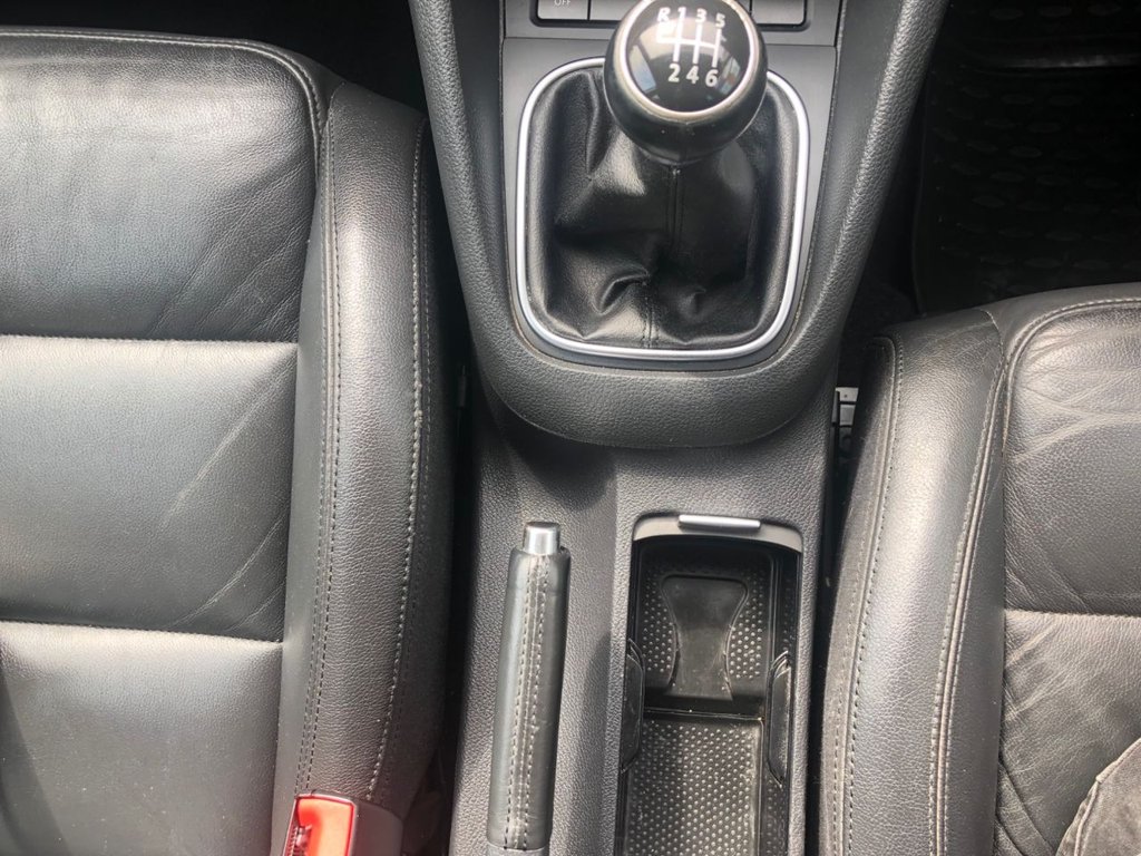 Used Volkswagen Golf 2011 for sale - 76558664: Photo 21