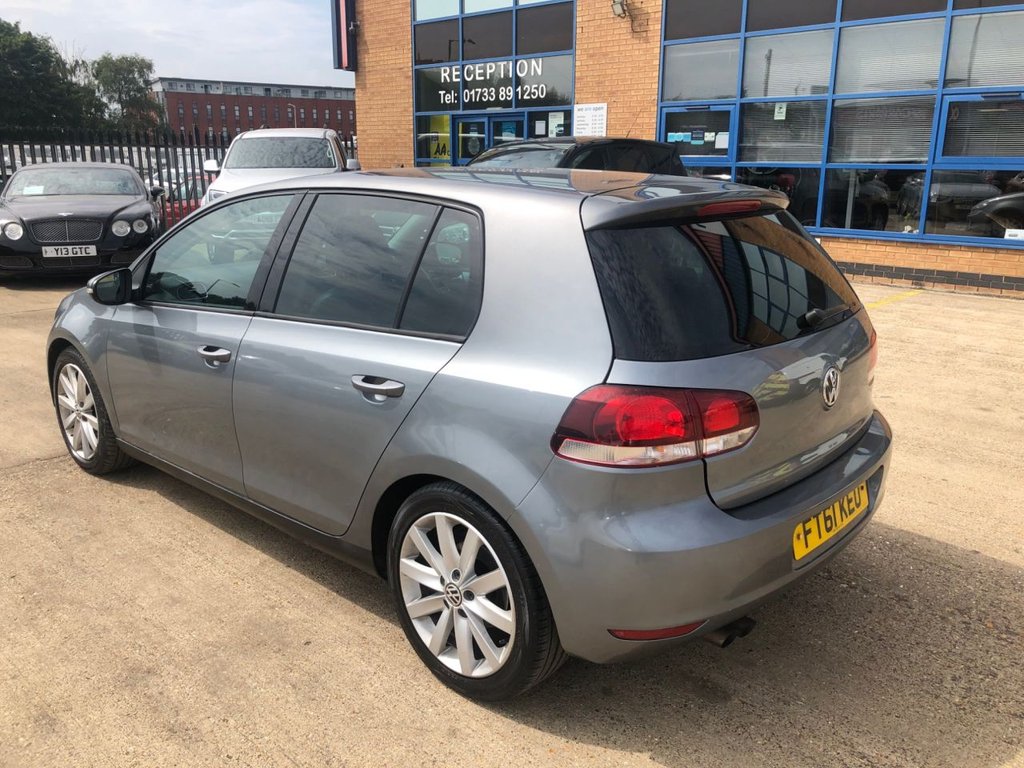Used Volkswagen Golf 2011 for sale - 76558664: Photo 6