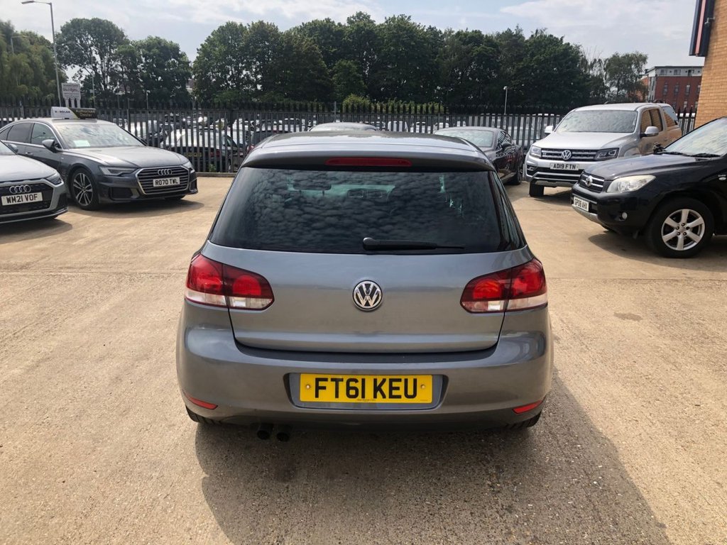Used Volkswagen Golf 2011 for sale - 76558664: Photo 9