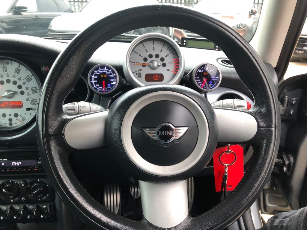 Used MINI Hatch 2004 for sale - 77437130: Photo 14