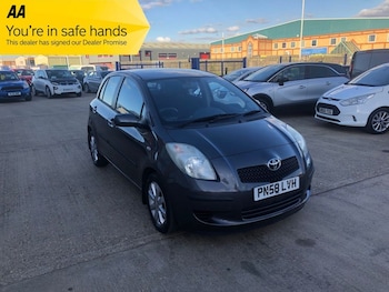 Used Toyota Yaris 2008 for sale - 76068848: Photo