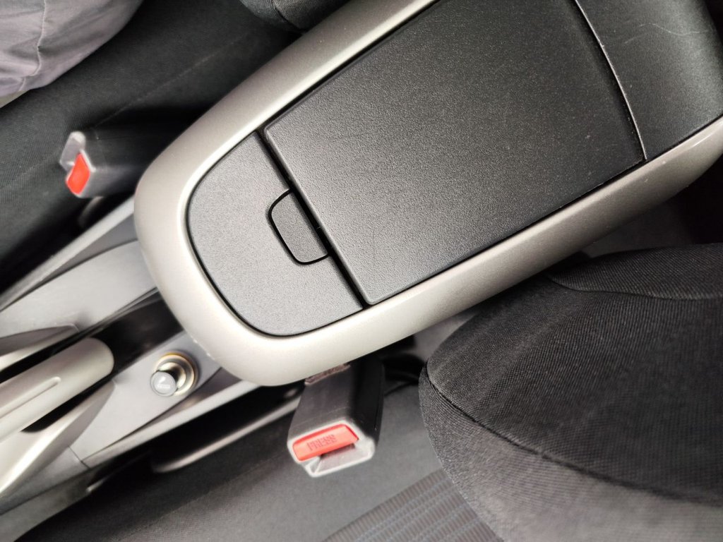 Used Toyota Auris 2008 for sale - 76185291: Photo 20