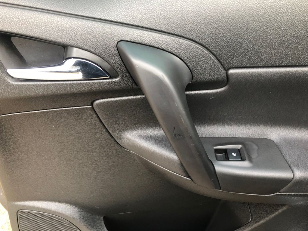 Used Vauxhall Meriva 2011 for sale - 76632462: Photo 27