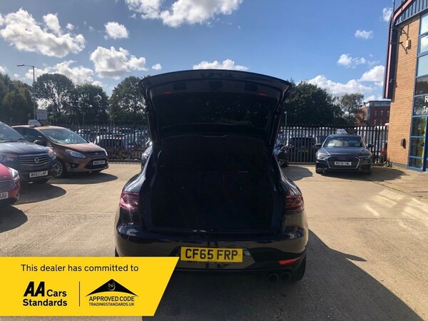Used Porsche Macan 2015 for sale - 76029501: Photo 8
