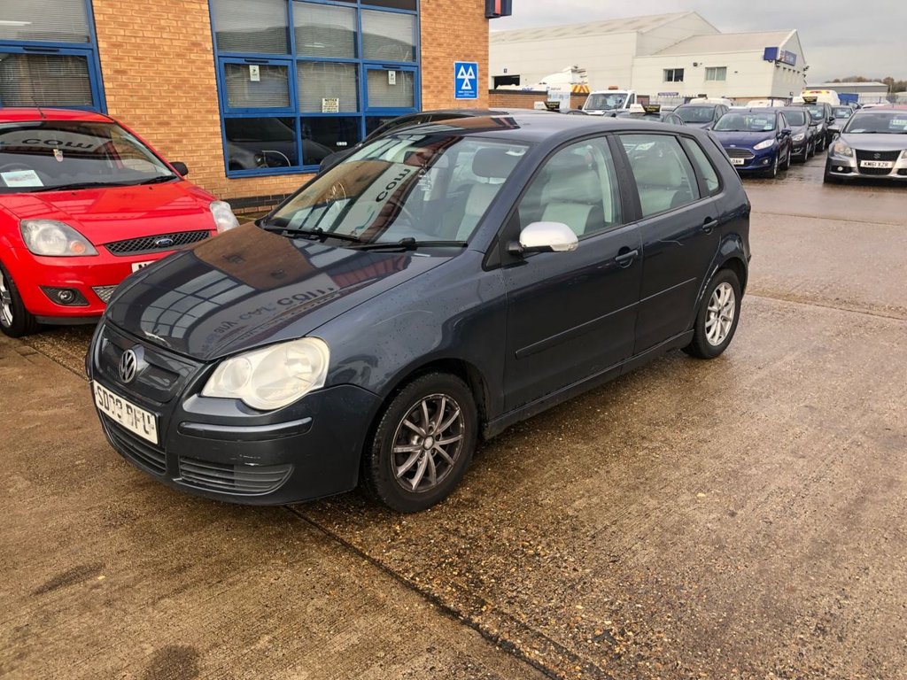 Used Volkswagen Polo 2009 for sale - 76559235: Photo 3