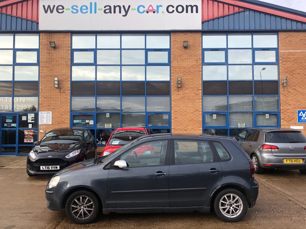 Used Volkswagen Polo 2009 for sale - 76559235: Photo 8