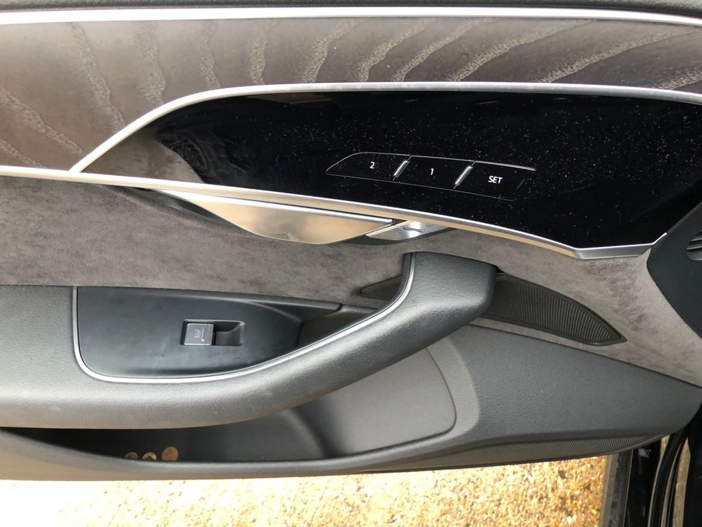 Used Audi A8 2018 for sale - 77007470: Photo 22