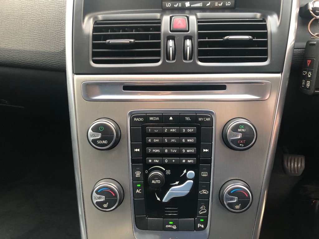 Used Volvo XC60 2011 for sale - 76535806: Photo 20