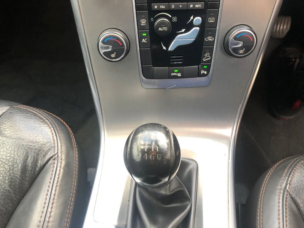 Used Volvo XC60 2011 for sale - 76535806: Photo 22