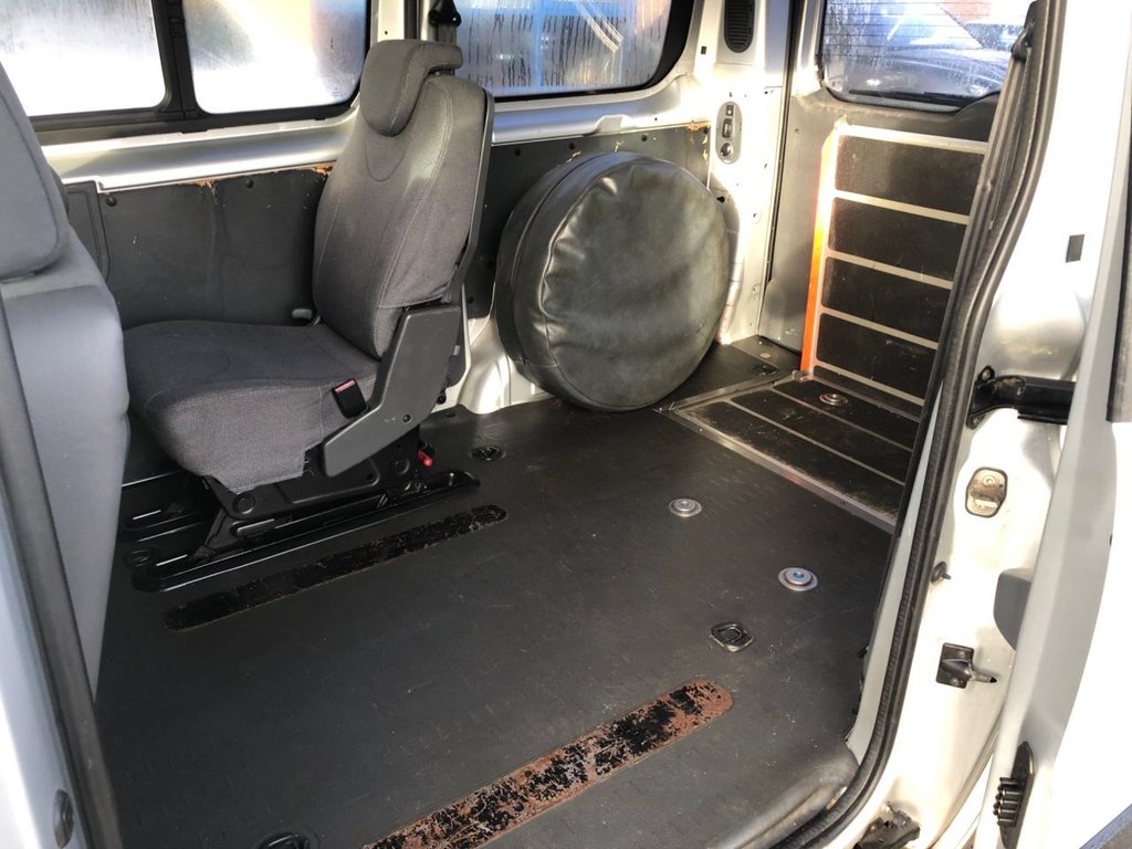 Used Peugeot Expert Tepee 2010 for sale - 77038315: Photo 23